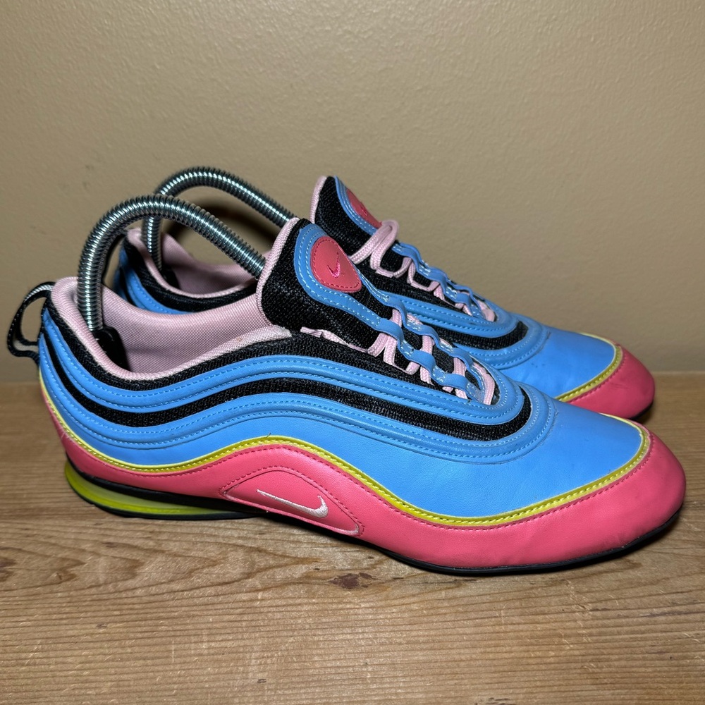 Nike Air Pink and Blue Sneakers size 8